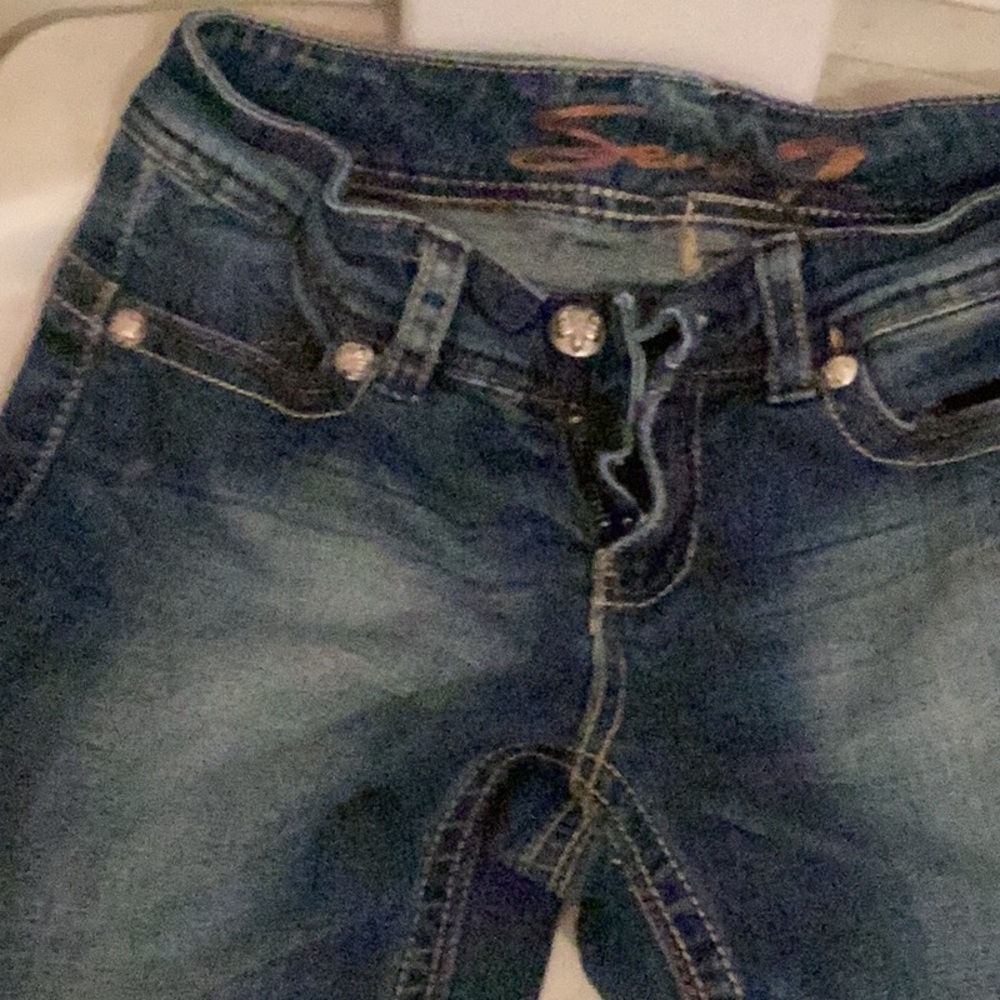 Stone washed jeans